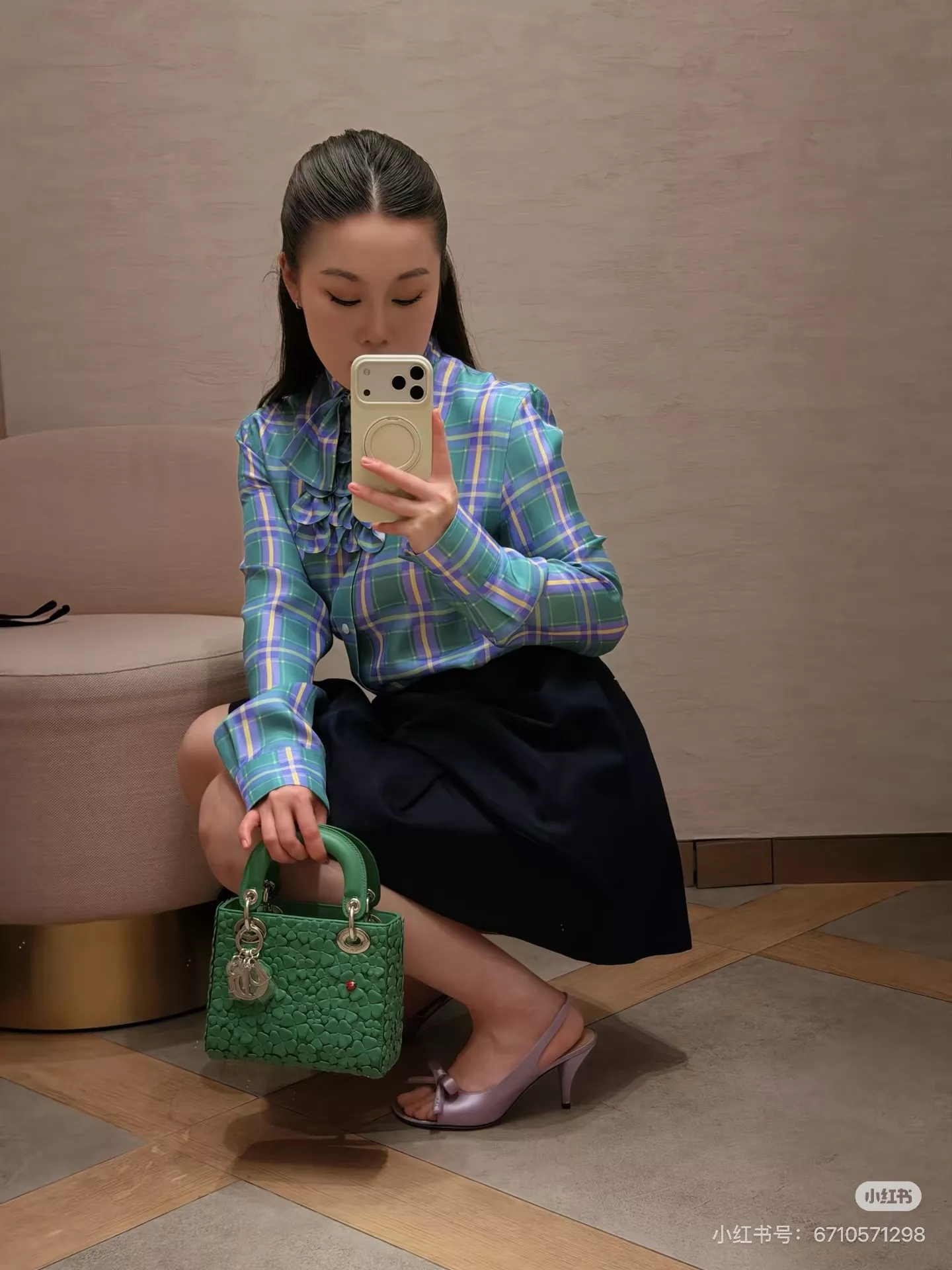 디올 언발란스 랩 스타일 코튼 스커트 상세 이미지 62