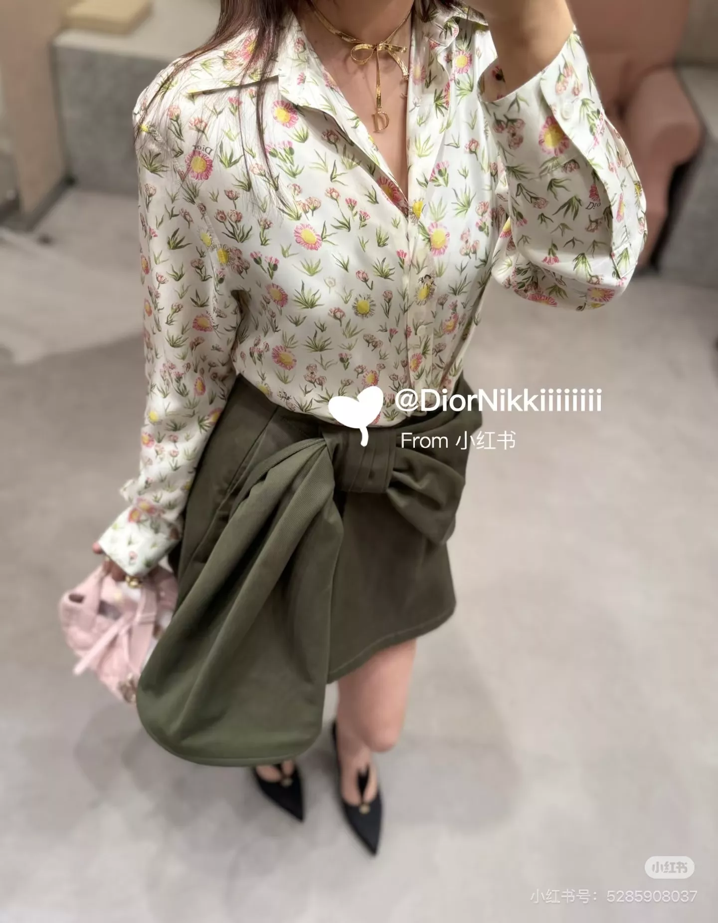 디올 언발란스 랩 스타일 코튼 스커트 상세 이미지 35