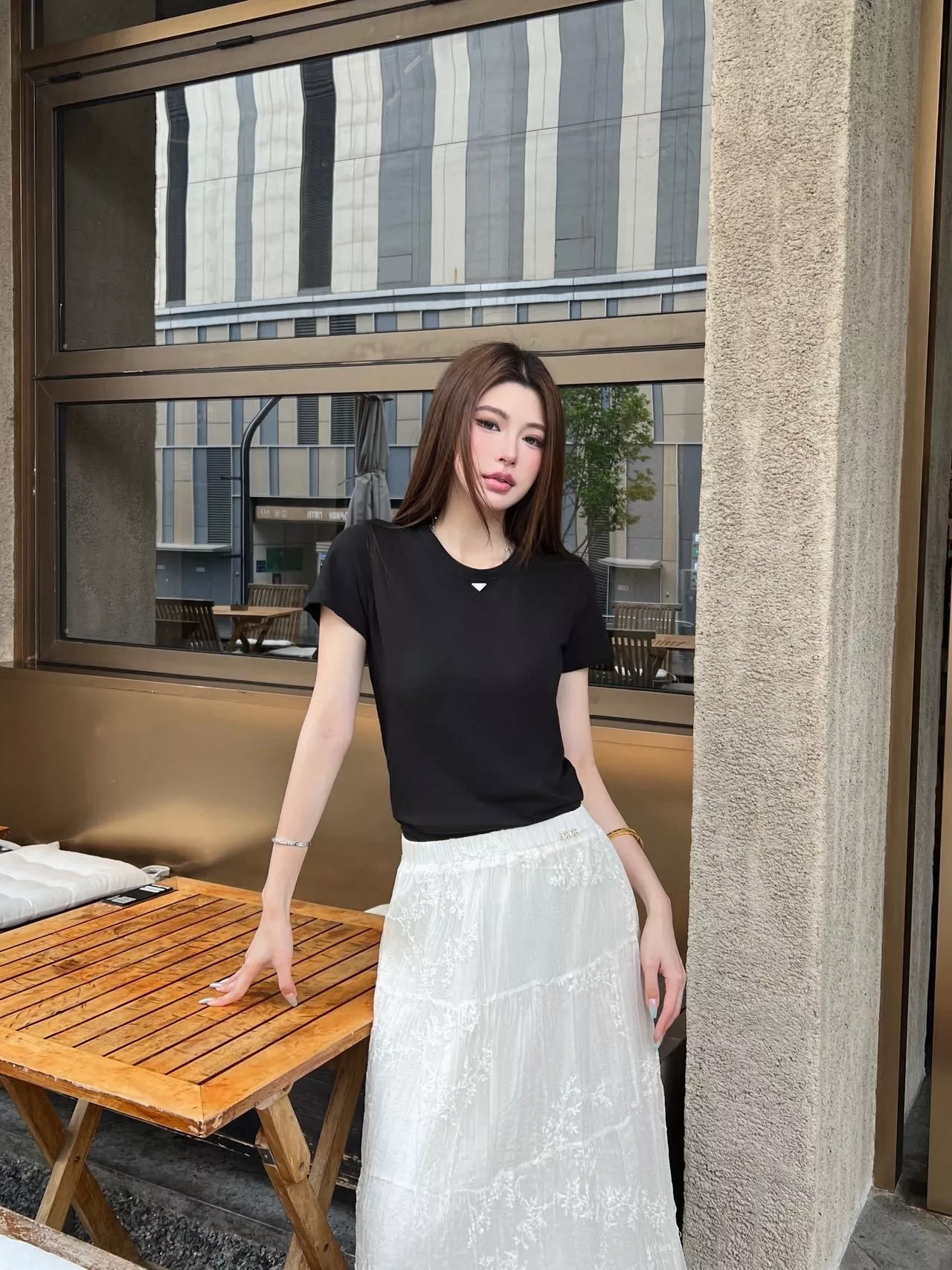 디올 레이스 자수 반스커트 상세 이미지 11