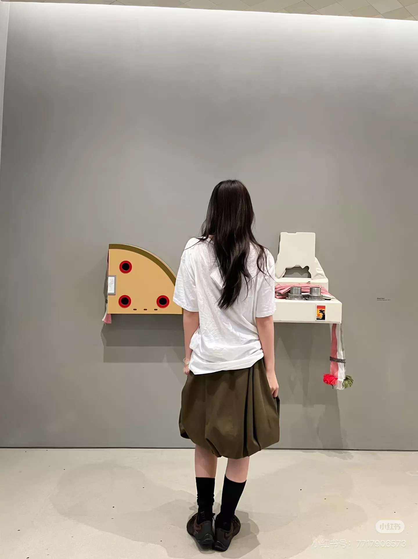 로에베 카키 포켓 버블 미니 스커트 상세 이미지 17