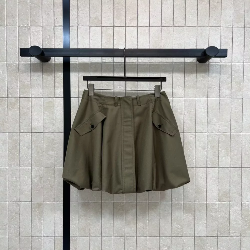 로에베 카키 포켓 버블 미니 스커트