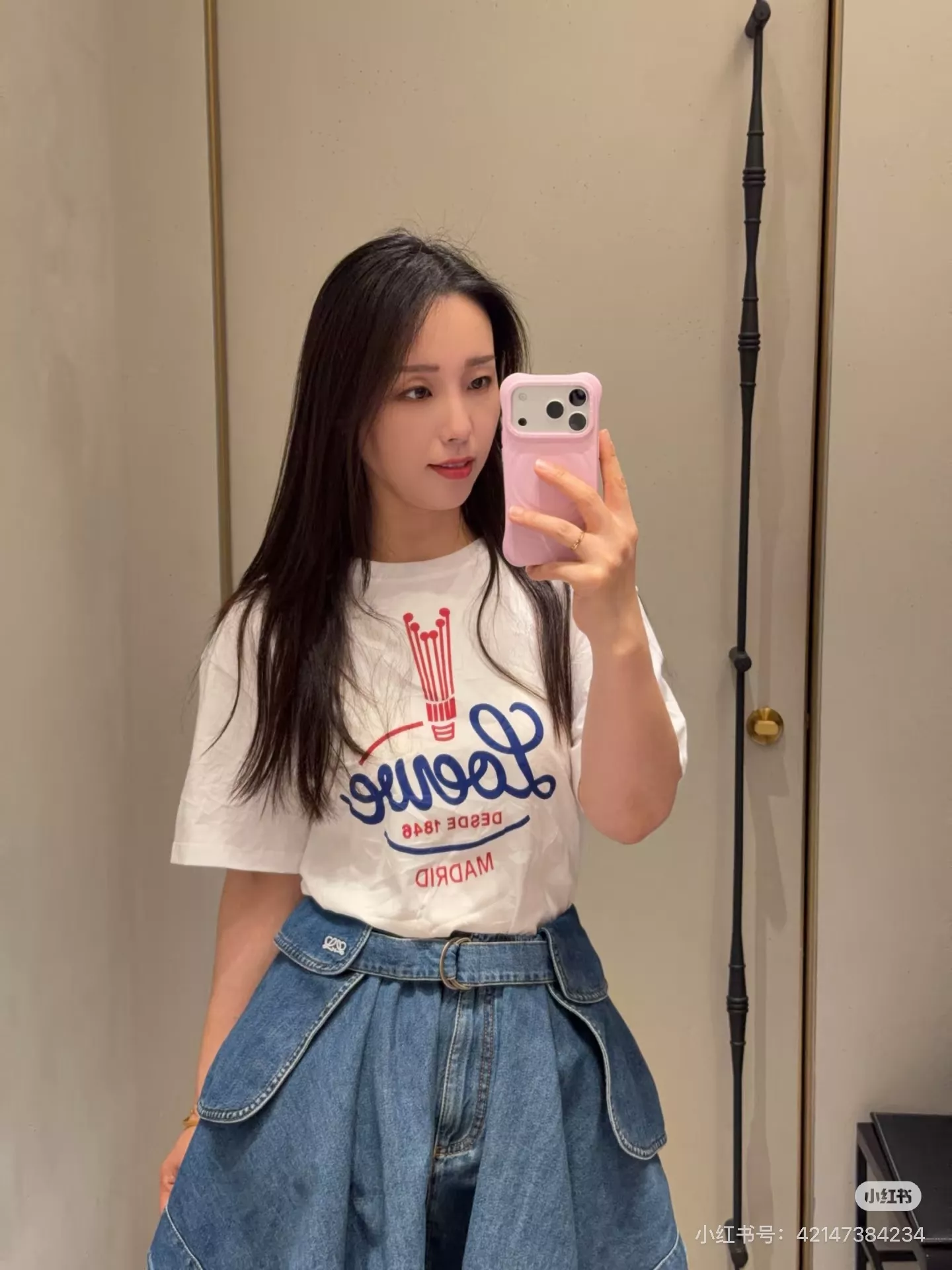 로에베 언밸런스 워싱 데님 스커트 상세 이미지 52