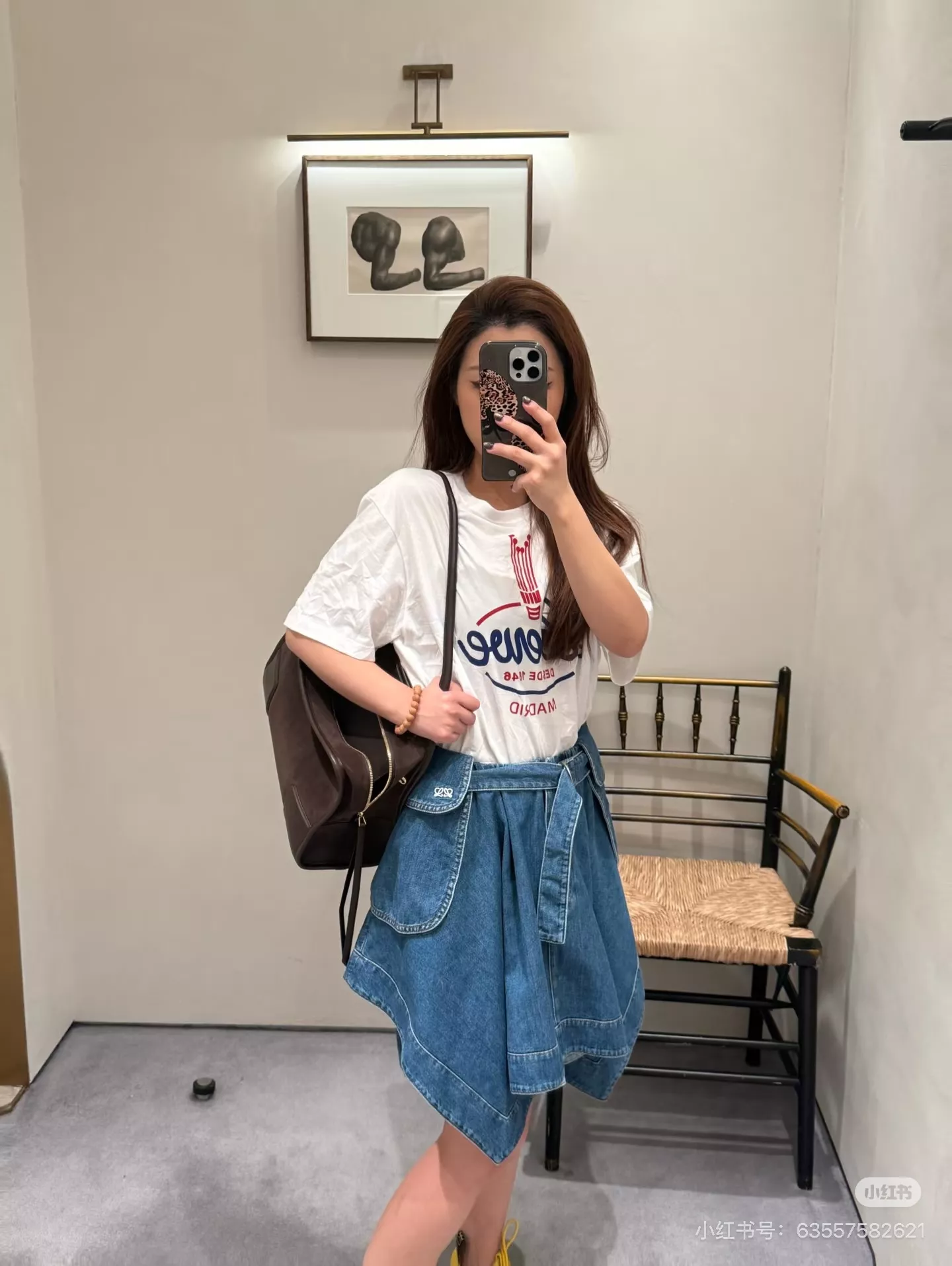 로에베 언밸런스 워싱 데님 스커트 상세 이미지 46