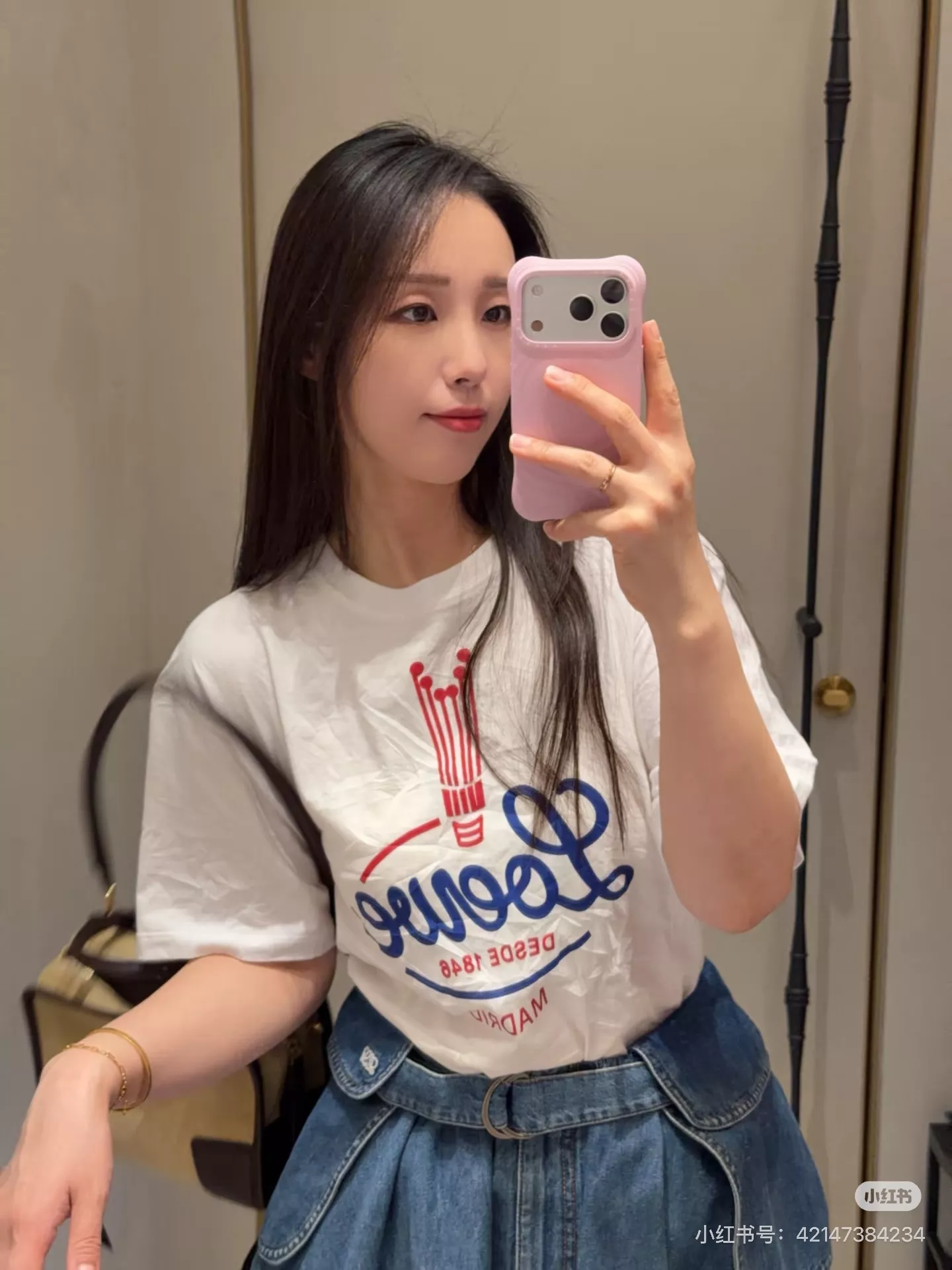 로에베 언밸런스 워싱 데님 스커트 상세 이미지 53