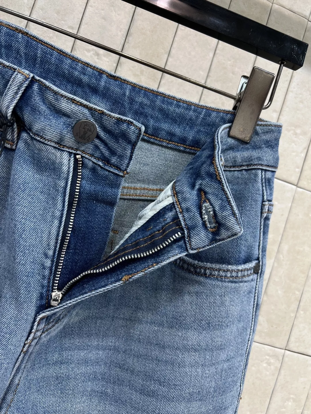 브루넬로쿠치넬리 하이웨이스트 스트레이트 데님 팬츠 상세 이미지 8