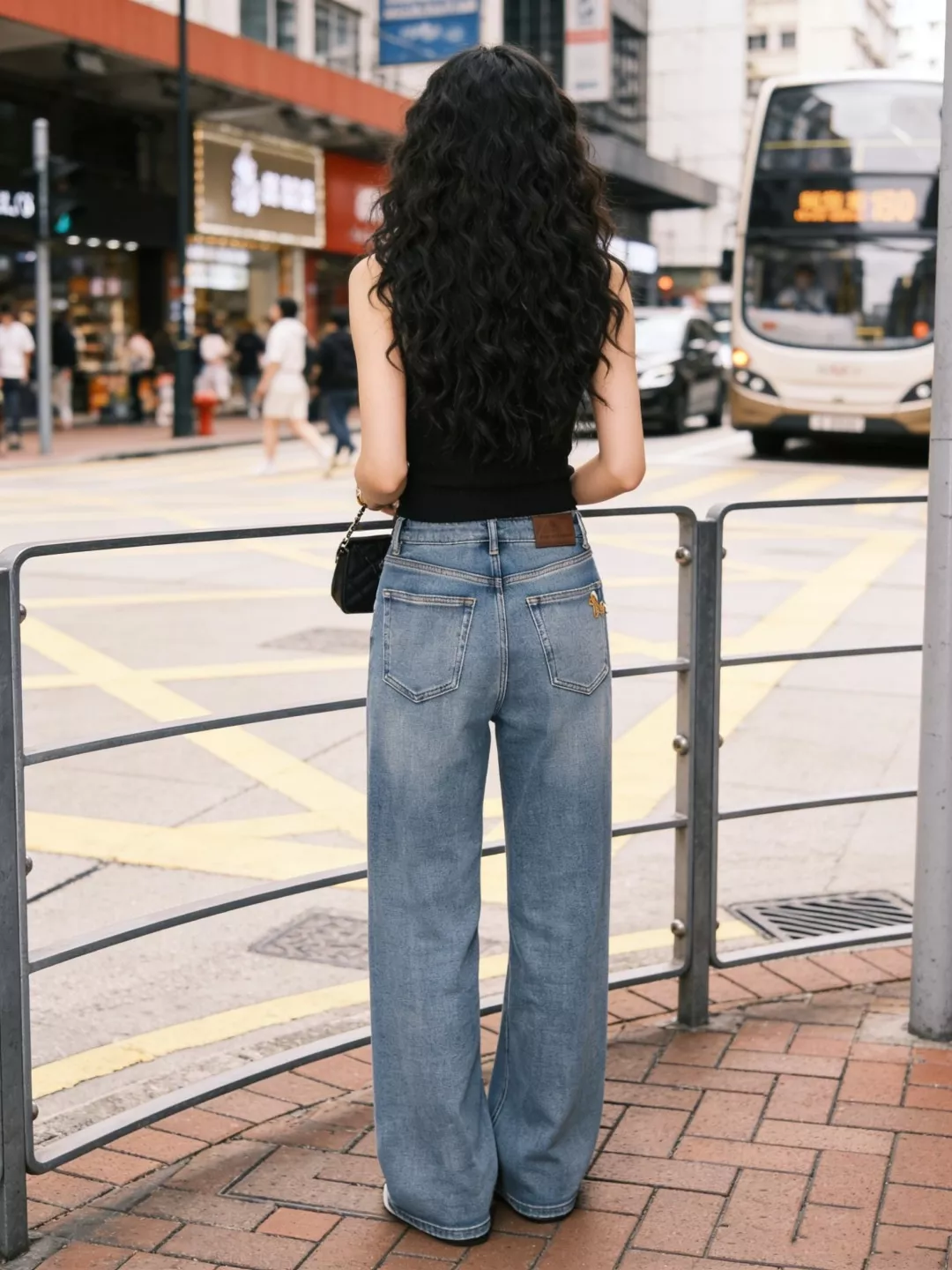 브루넬로쿠치넬리 하이웨이스트 스트레이트 데님 팬츠 상세 이미지 16