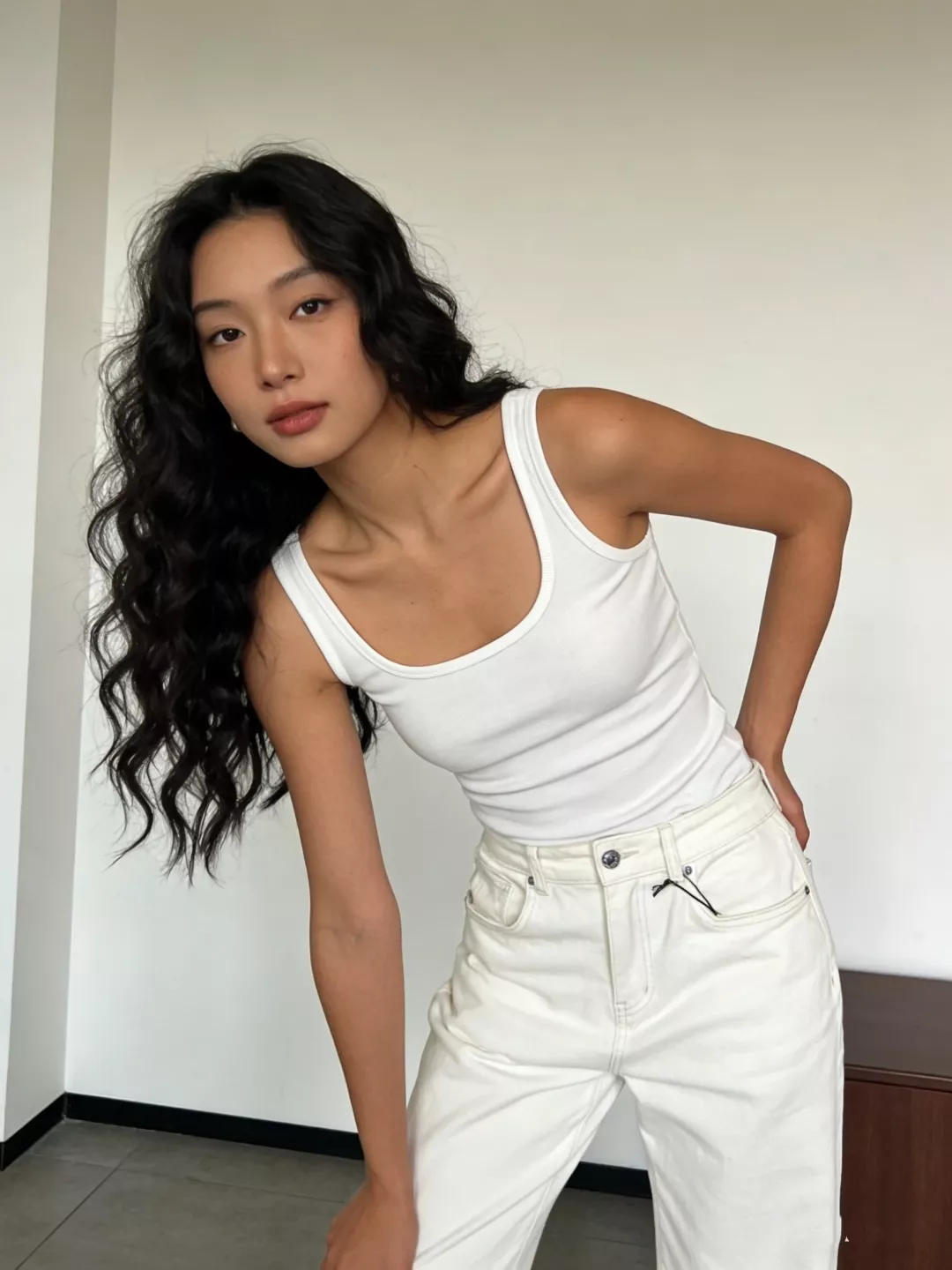 브루넬로쿠치넬리 화이트 스트레이트 데님 팬츠 상세 이미지 13