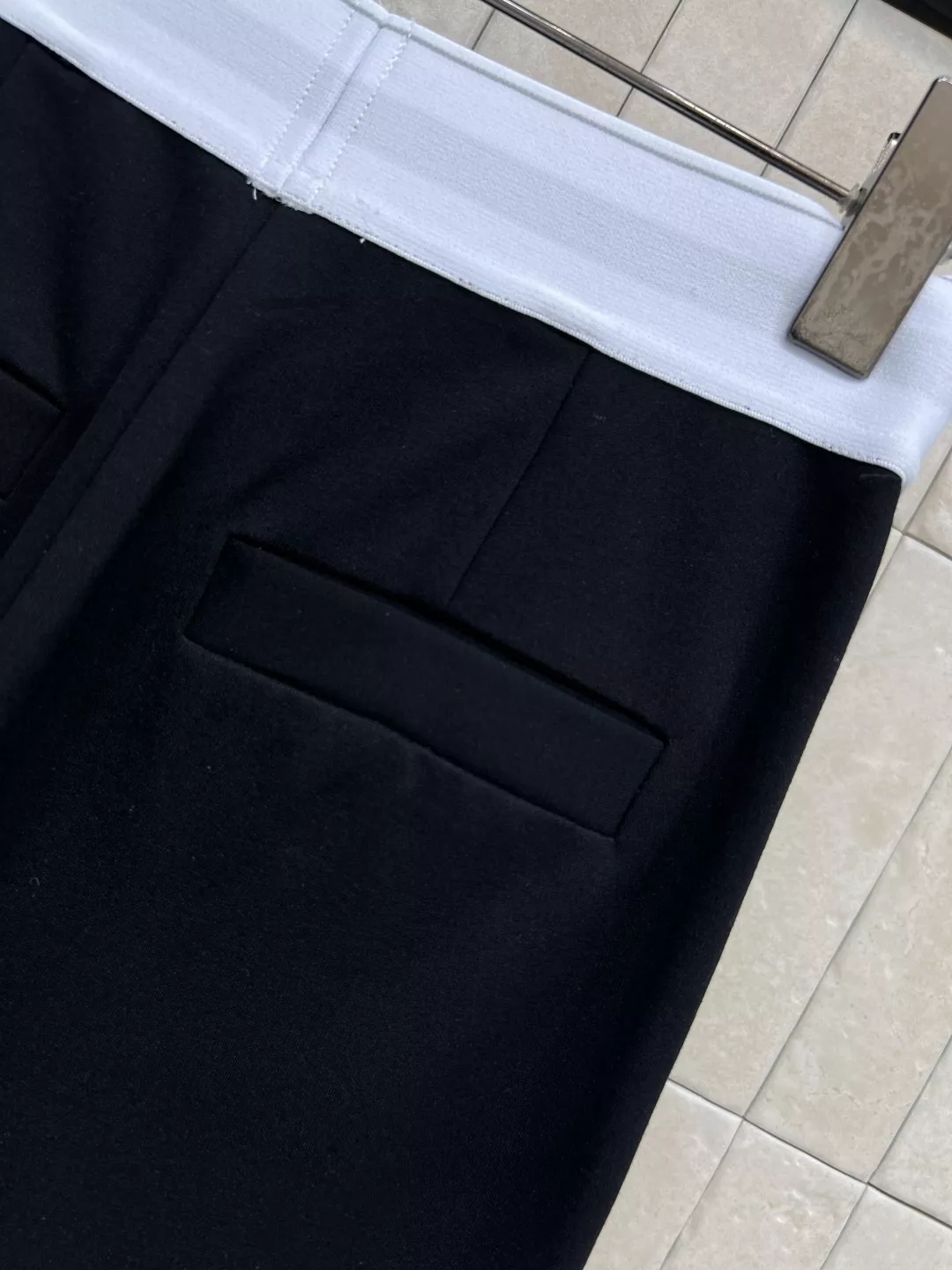 알렉산더왕 배색 로고 밴딩 부츠컷 팬츠 상세 이미지 8