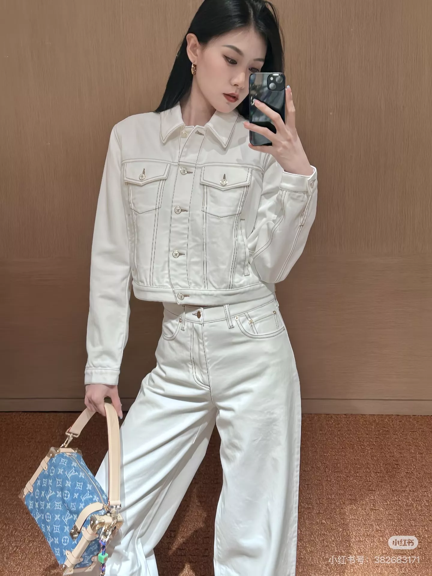 로로피아나 화이트 하이웨이스트 와이드 데님 팬츠 상세 이미지 37