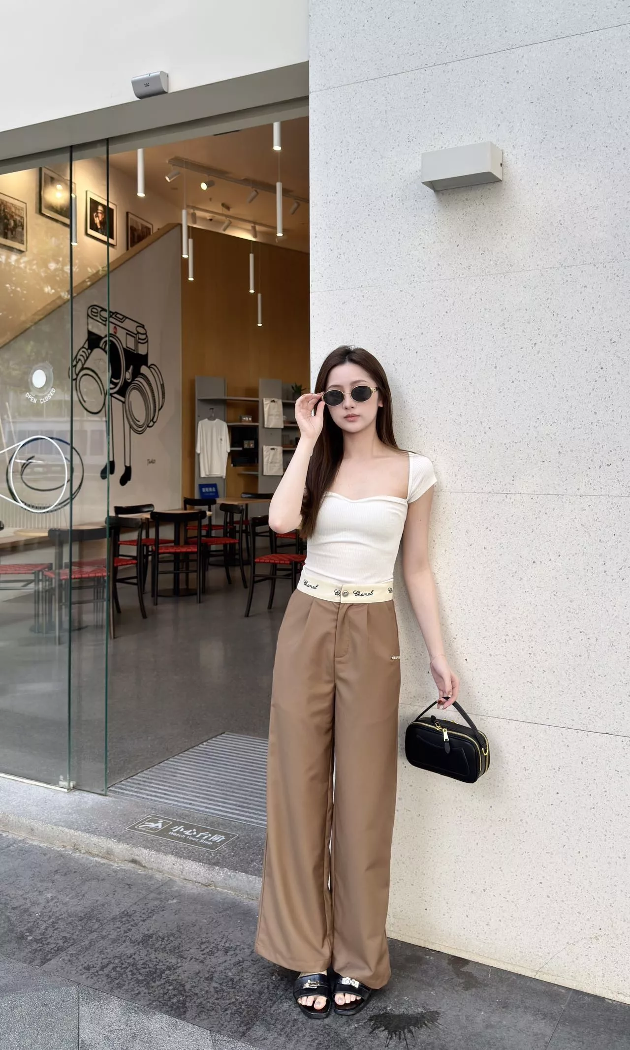 셀린느 배색 허리 와이드 팬츠 상세 이미지 11
