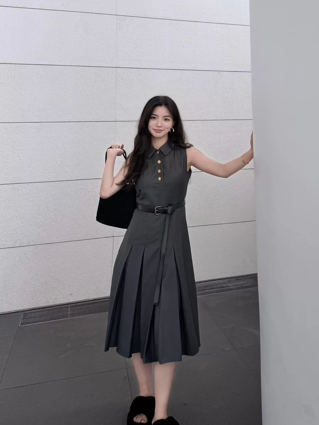 디올 플리츠 카라 민소매 원피스 상세 이미지 13