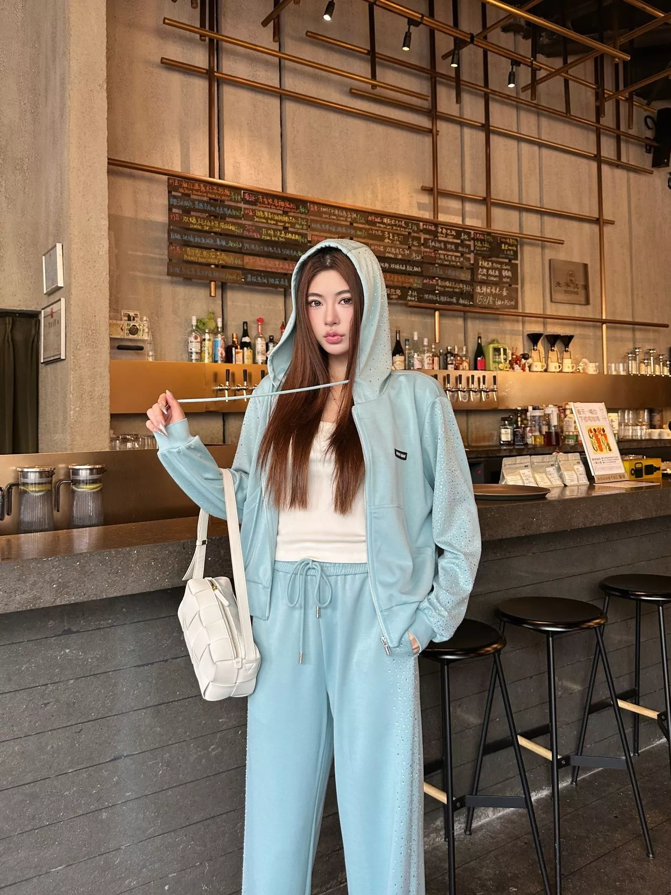 미우미우 큐빅 장식 와이드 팬츠 상세 이미지 22