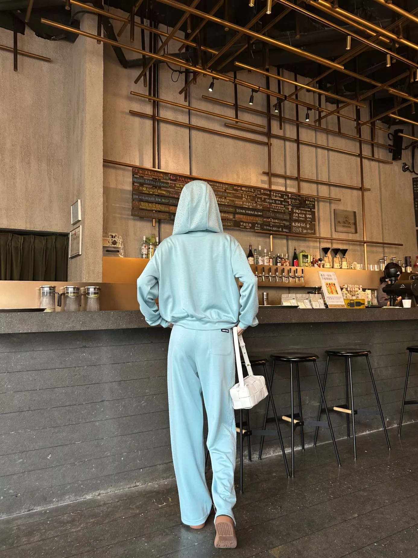미우미우 큐빅 장식 와이드 팬츠 상세 이미지 26
