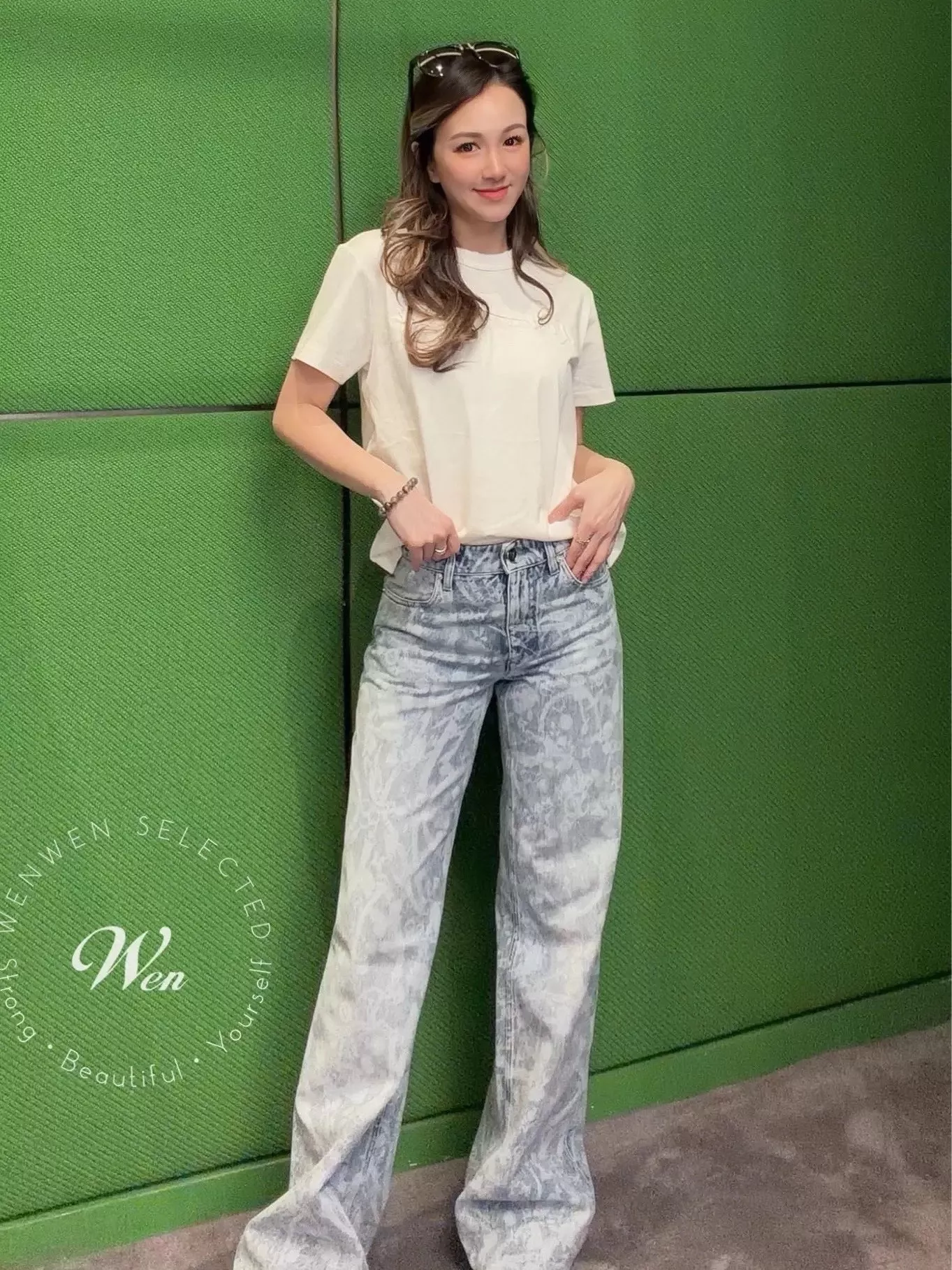 루이비통 빈티지 플라워 패턴 와이드 데님 팬츠 상세 이미지 33
