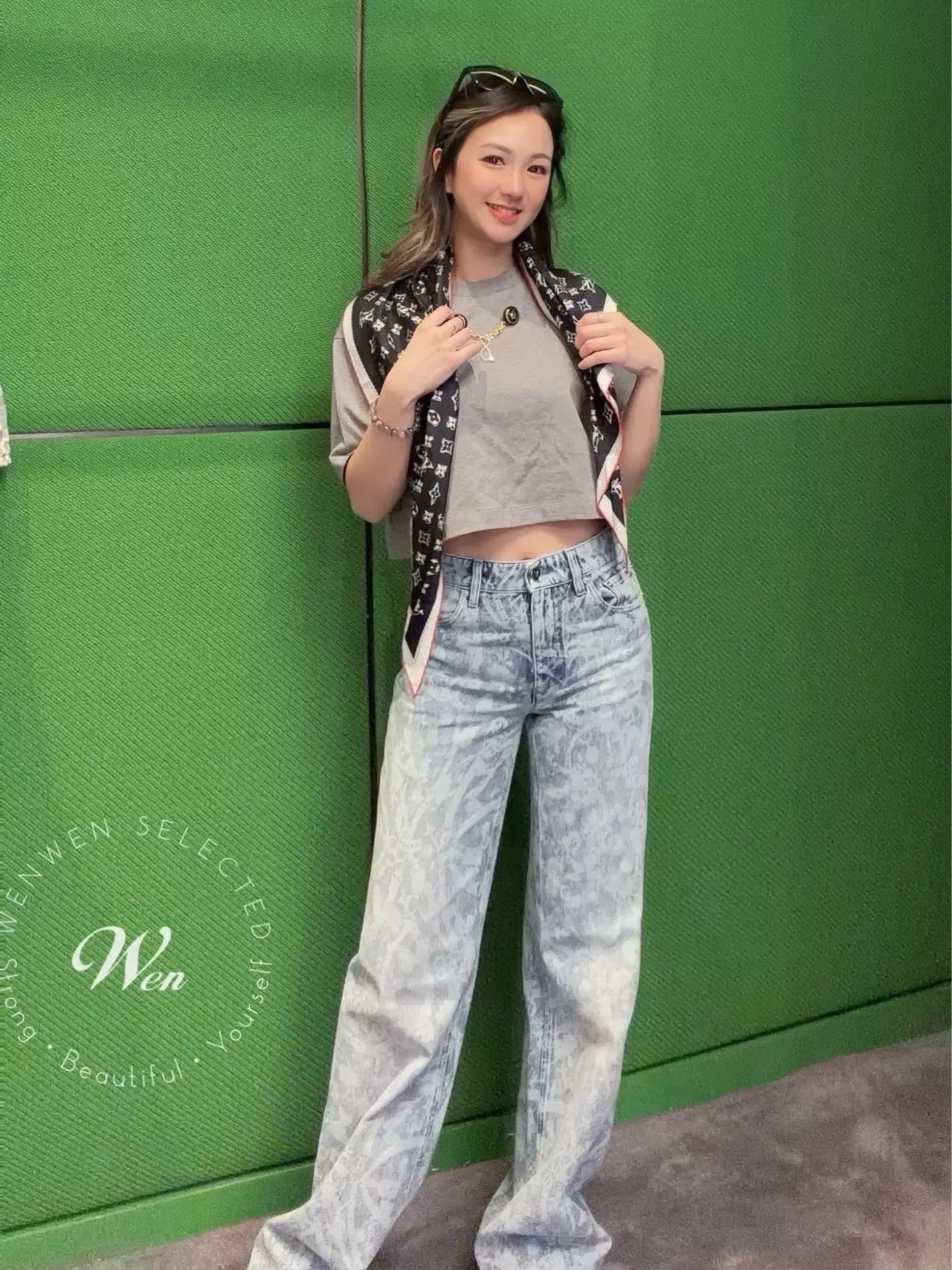 루이비통 빈티지 플라워 패턴 와이드 데님 팬츠 상세 이미지 32