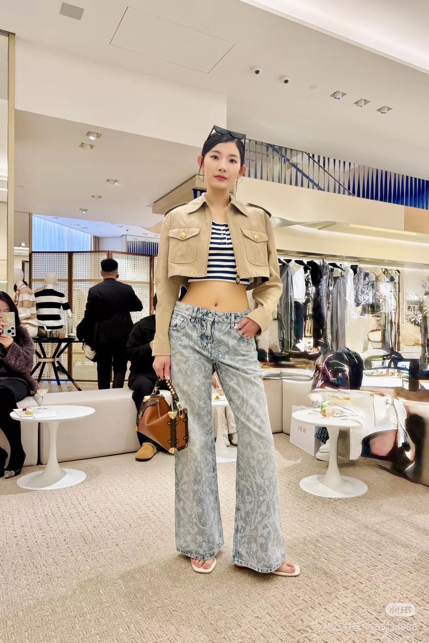 루이비통 빈티지 플라워 패턴 와이드 데님 팬츠 상세 이미지 19