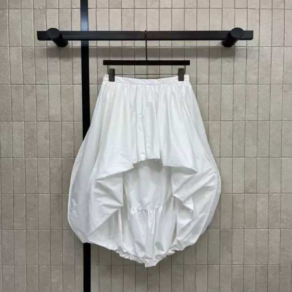 로에베 언밸런스 벌룬 스커트