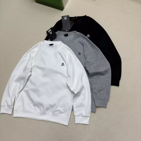 카일라스 원형 넥 자수 로고 맨투맨