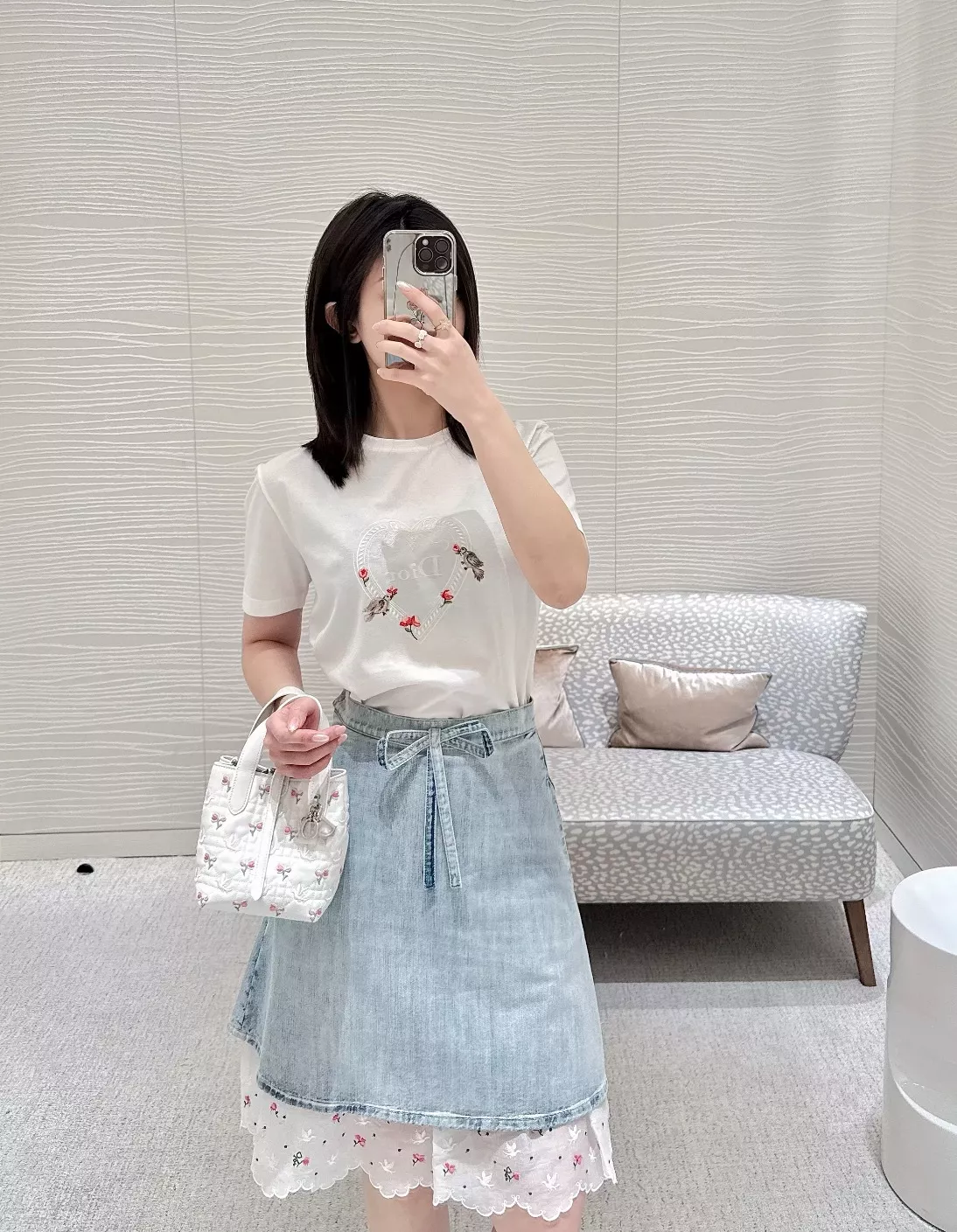 디올 하트 플라워 버드 자수 반소매 탑 상세 이미지 7