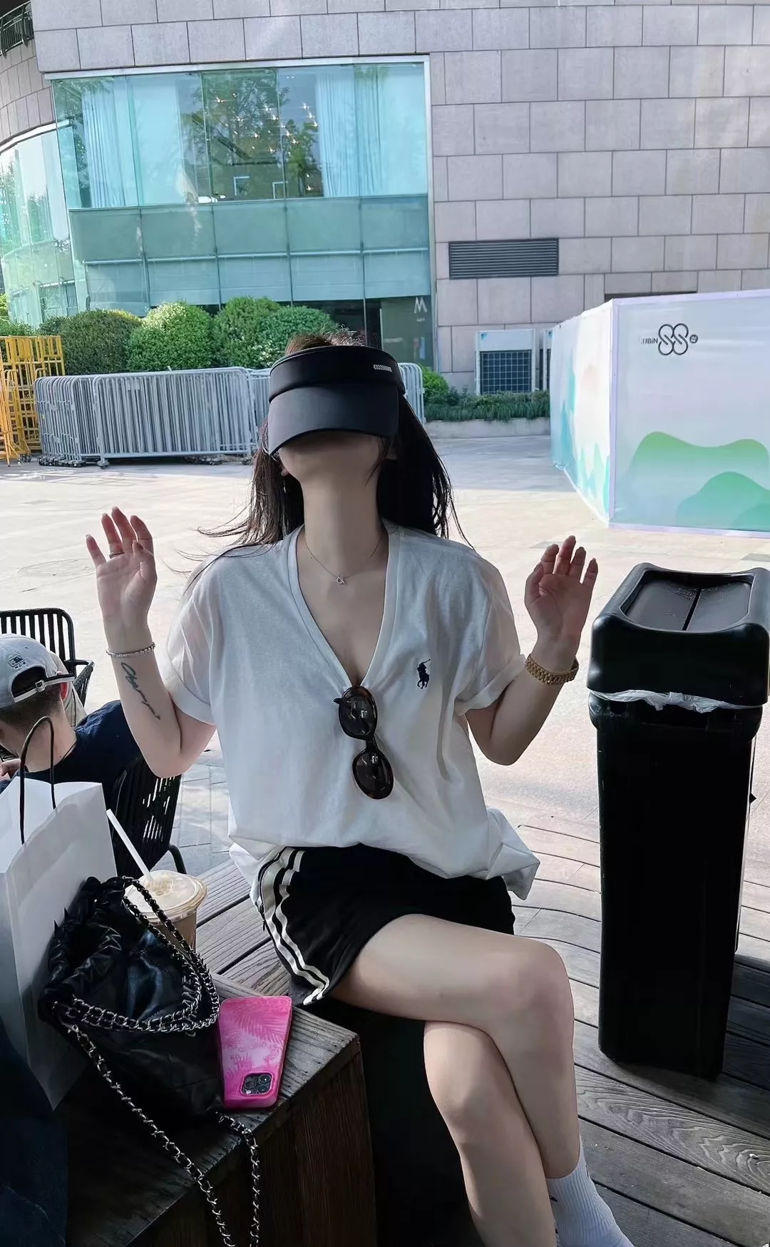 랄프로렌 브이넥 자수 반소매 티셔츠 상세 이미지 20