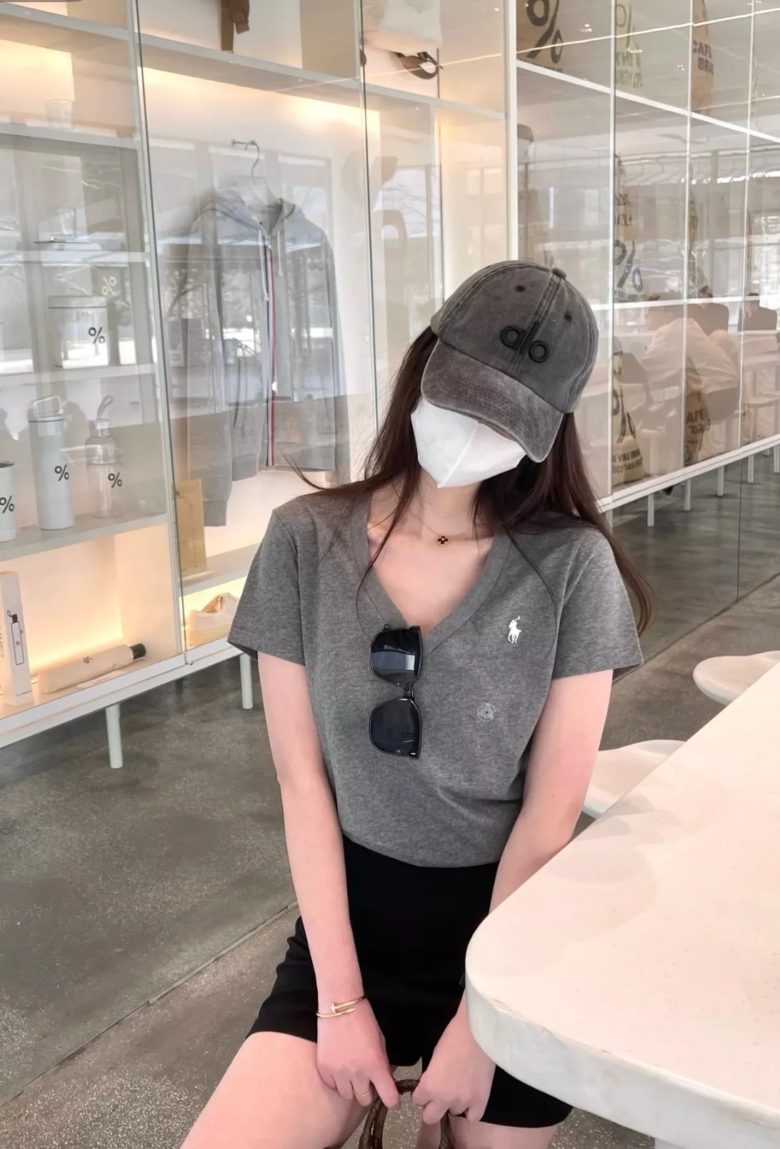 랄프로렌 브이넥 자수 반소매 티셔츠 상세 이미지 20