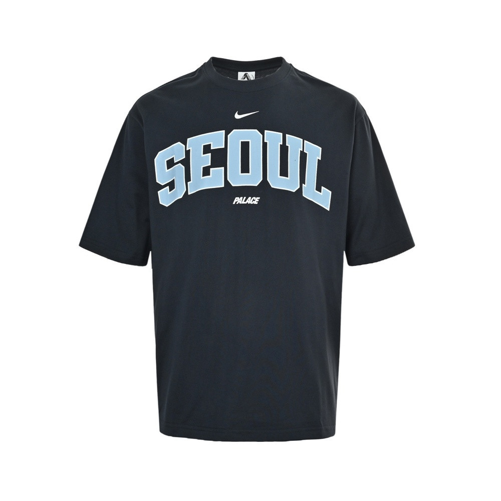 나이키 팔라스 콜라보 서울 프린트 반소매 티셔츠