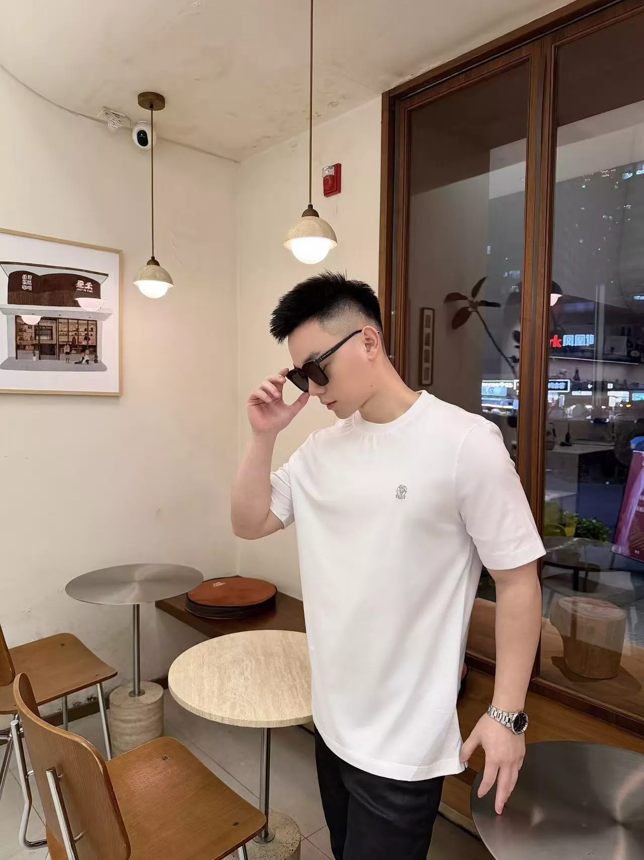 브루넬로쿠치넬리 투톤 미니 자수 반팔 티셔츠 상세 이미지 18