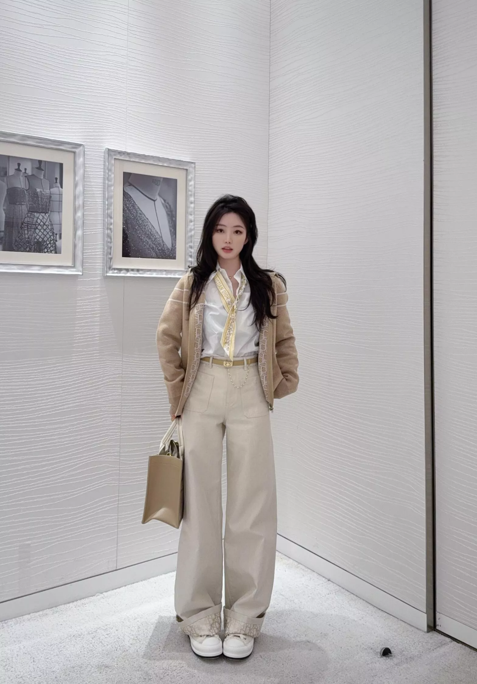디올 플레어 데님 팬츠 상세 이미지 16