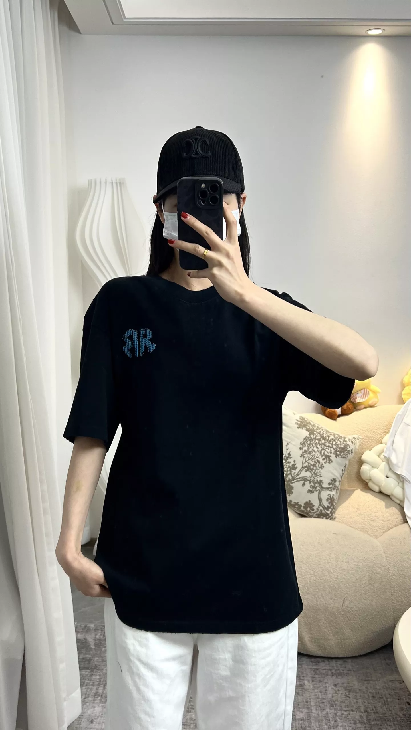 body_b7e68b8cf20f3f4a.webp
