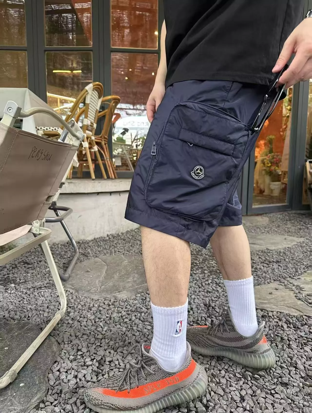 몽클레어 삼자 콜라보 수납형 나일론 쇼츠 상세 이미지 11