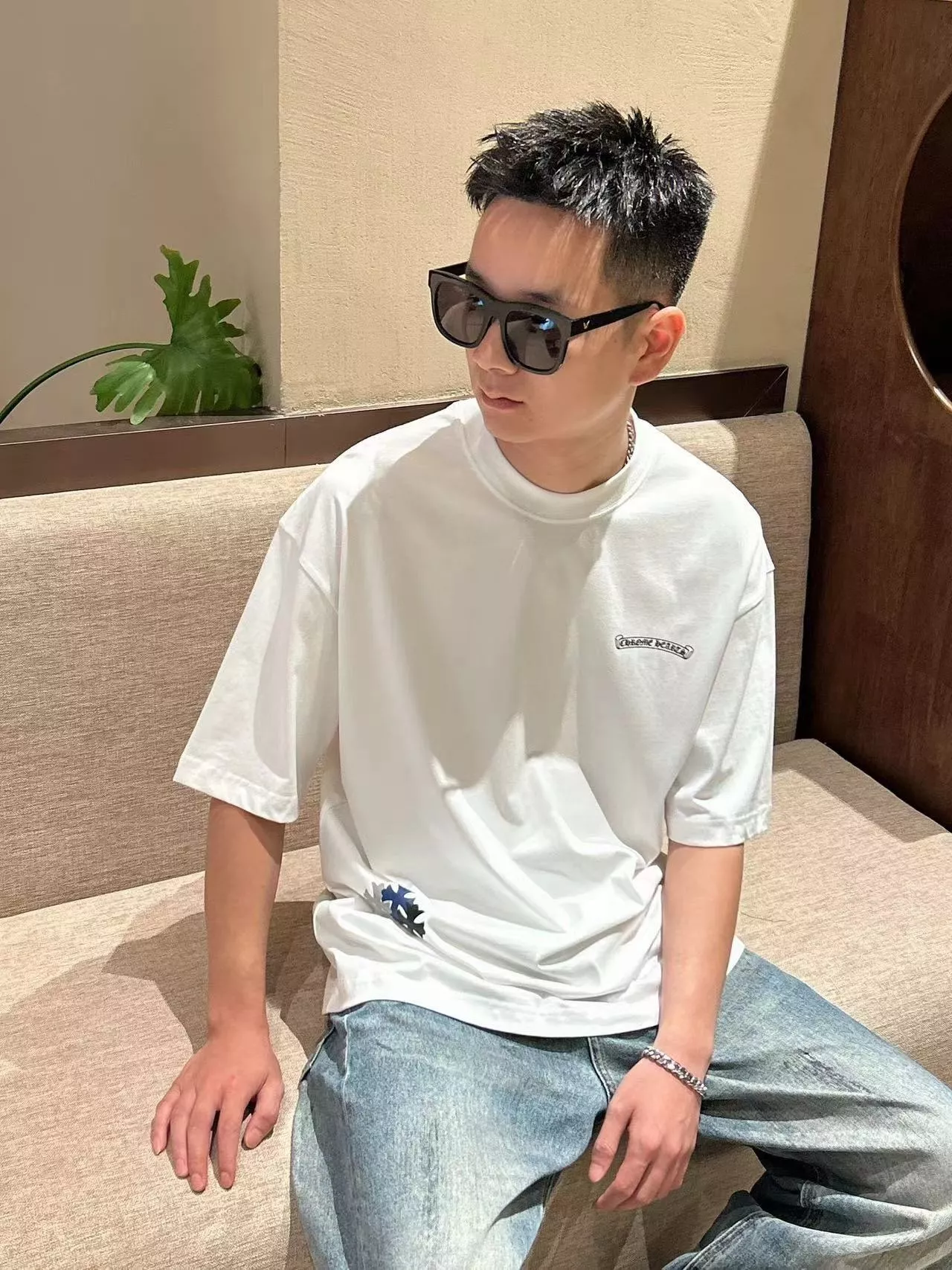 크롬하츠 십자성 프린트 반소매 티셔츠 상세 이미지 19