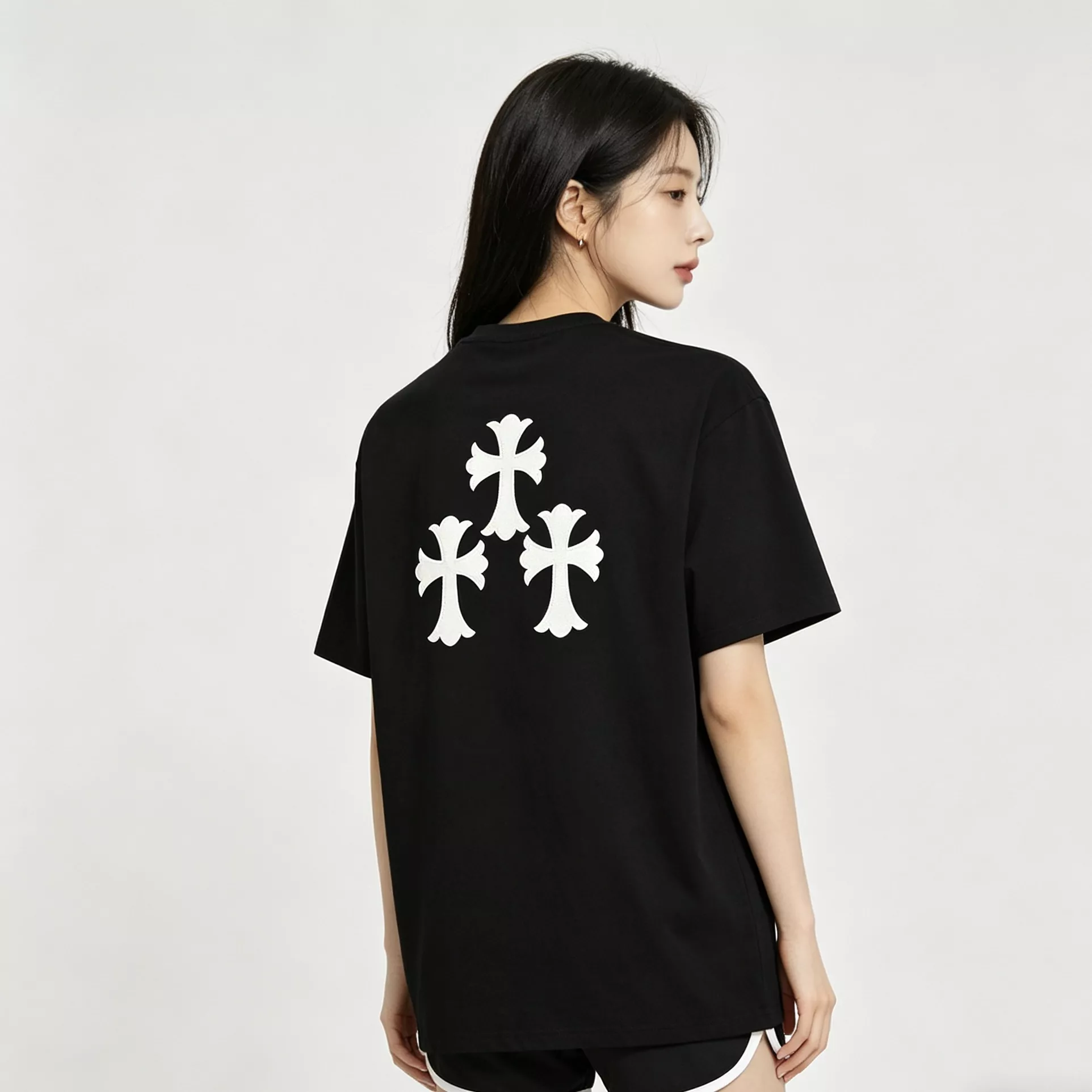 크롬하츠 가죽 패치 크로스 반소매 티셔츠 상세 이미지 16