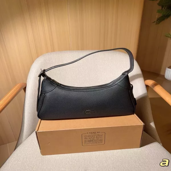 코치 엘라 빈티지 숄더백