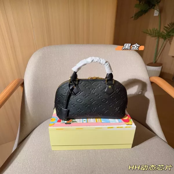 루이비통 알마 트렁크 엠보 베이글백