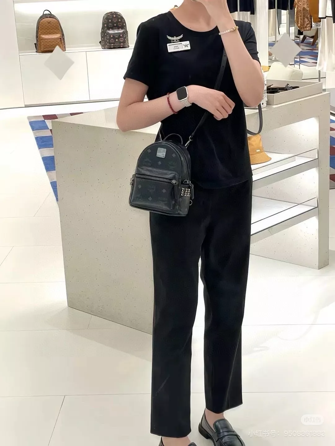 엠씨엠 초미니 백팩 상세 이미지 22