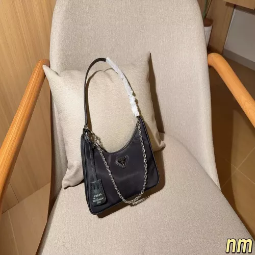 프라다 나일론 방수 패브릭 숄더 백