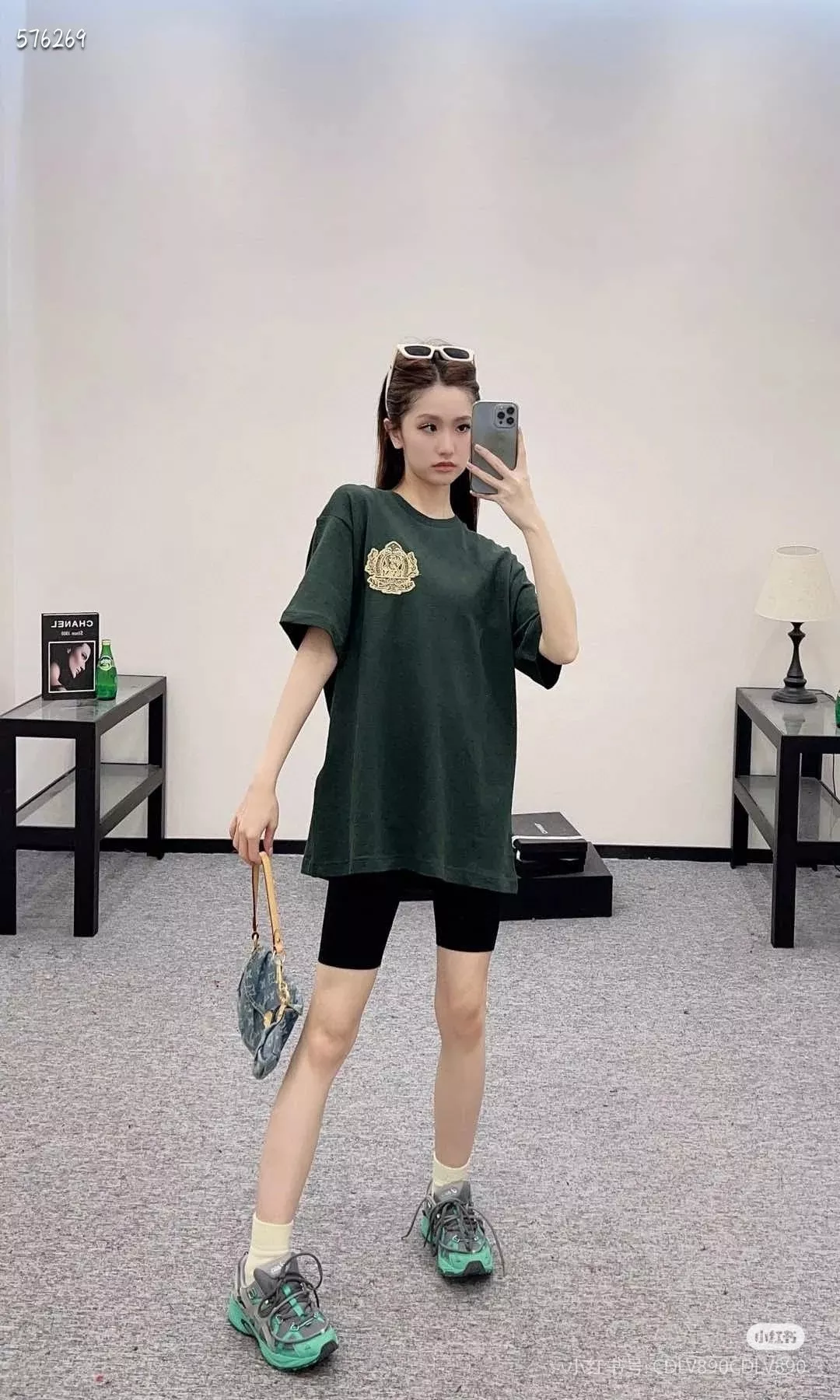 루이비통 자수 와펜 다미에 반소매 티셔츠 상세 이미지 12