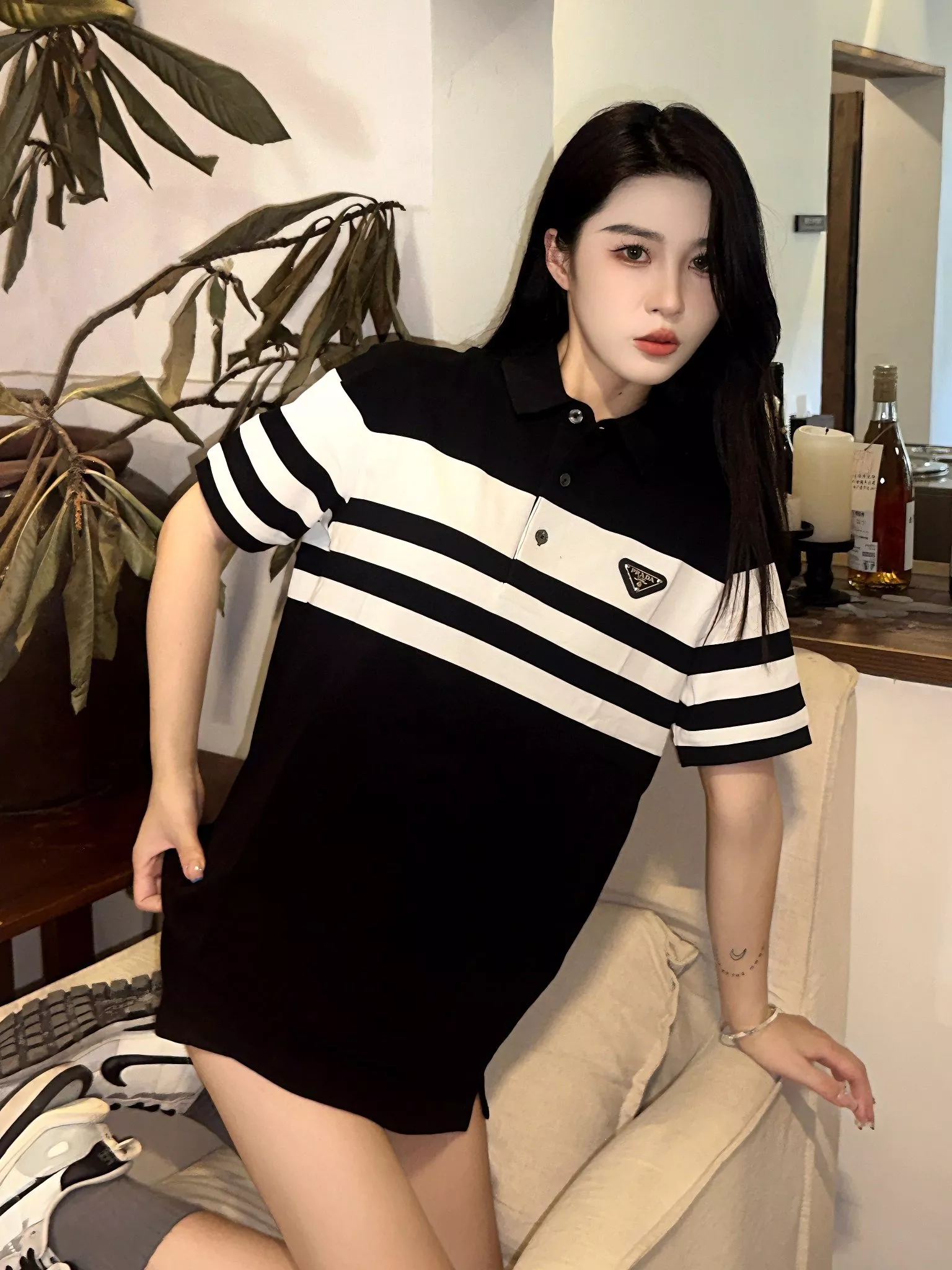 프라다 스트라이프 배색 폴로 반소매 상세 이미지 13