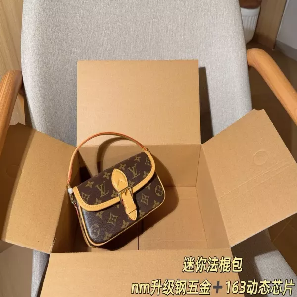루이비통 모노그램 미니 숄더백
