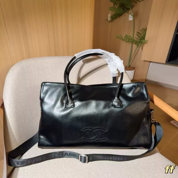 샤넬 빈티지 블랙 핸드백