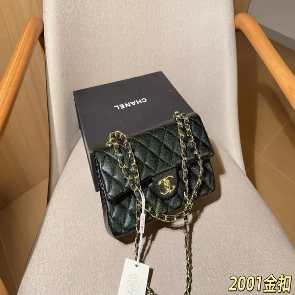 샤넬 클래식 캐비어 체인 플랩백