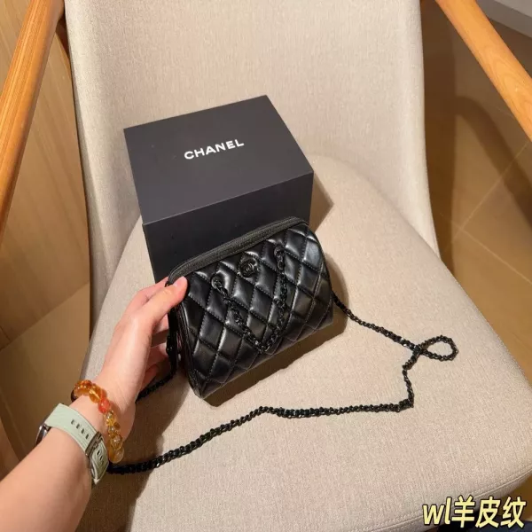 샤넬 체인 스트랩 퀼팅 미니백