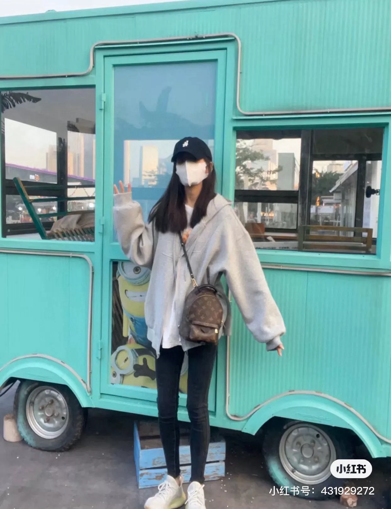 루이비통 미니 모노그램 백팩 상세 이미지 10