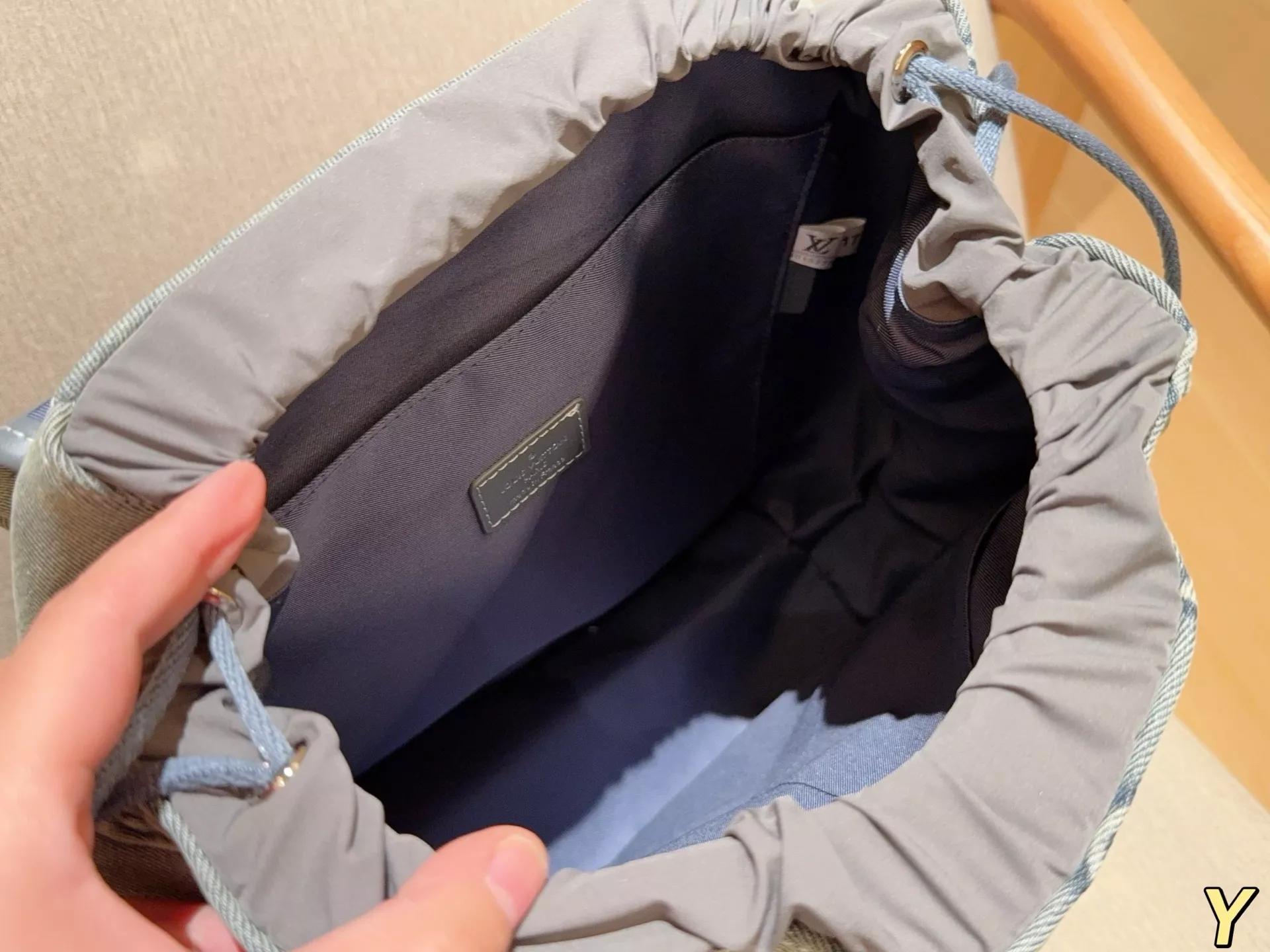 루이비통 데님 모노그램 백팩 상세 이미지 9