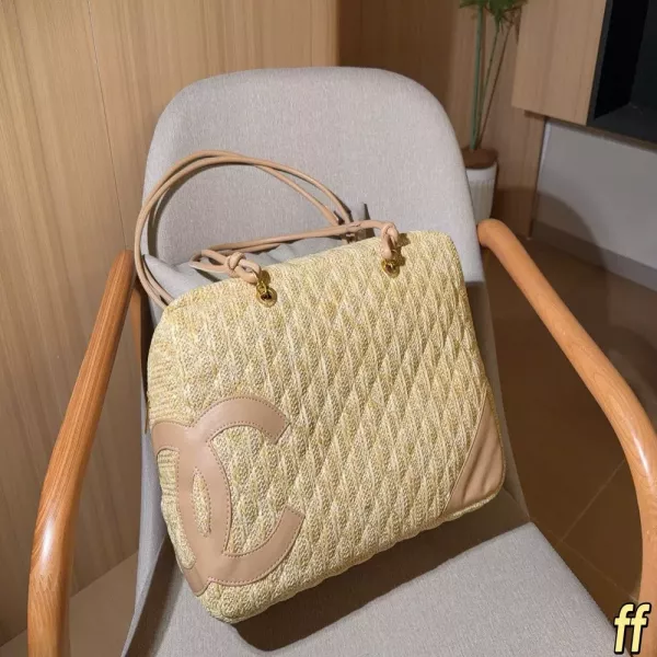 샤넬 라탄 위빙 보잉 토트백