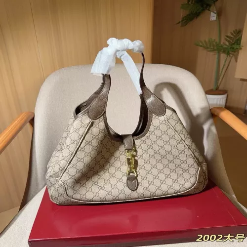 구찌 올드 모노그램 토트백