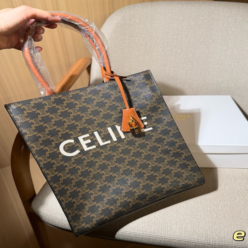 셀린느 카바스 로고 토트백