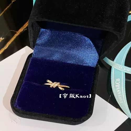 티파니앤코 매듭 반지 세트