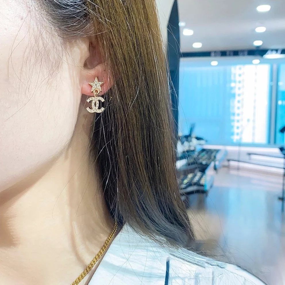 샤넬 더블C 오각별 이어링 상세 이미지 9