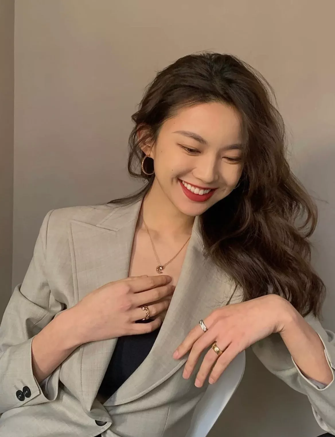 샤넬 코코 크러쉬 퀼팅 문 목걸이 상세 이미지 19